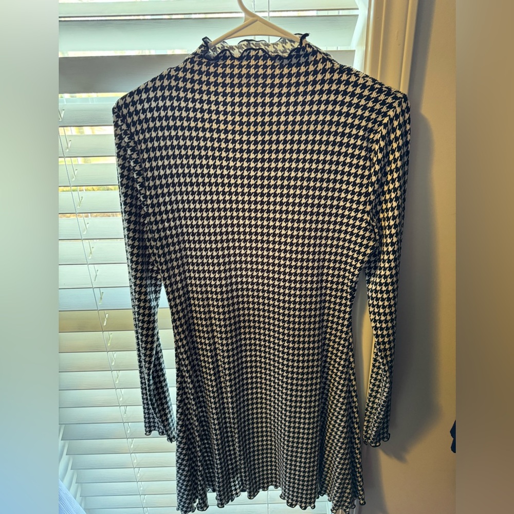 Long sleeve dress